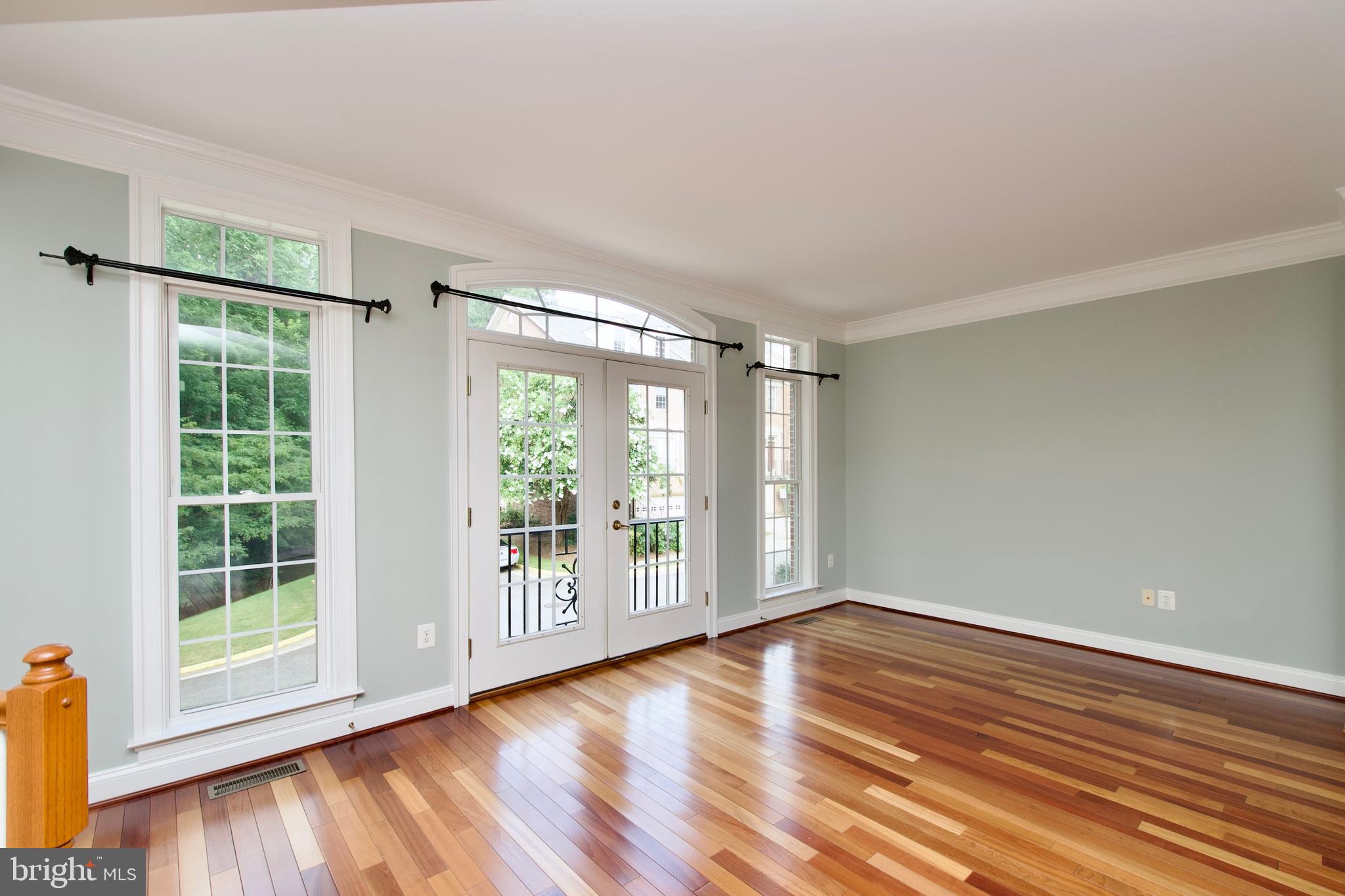 FAIRFAX PARK - Residential Lease