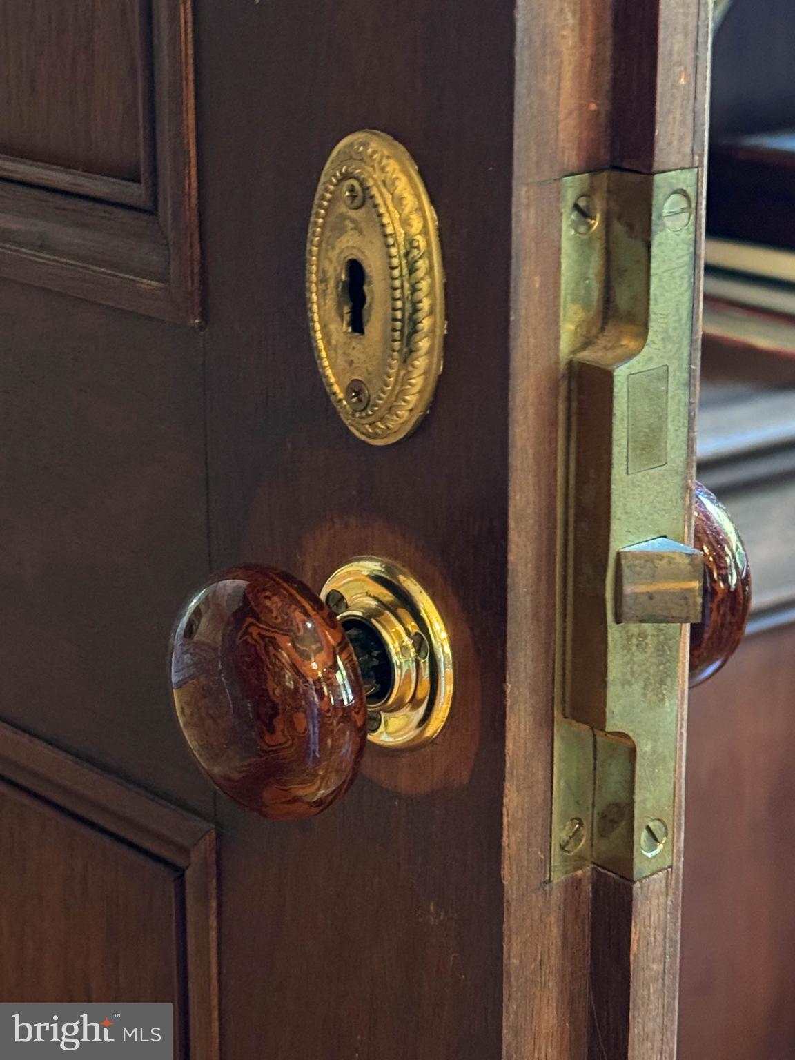 HILLSIDE@SEMINAR - Residential