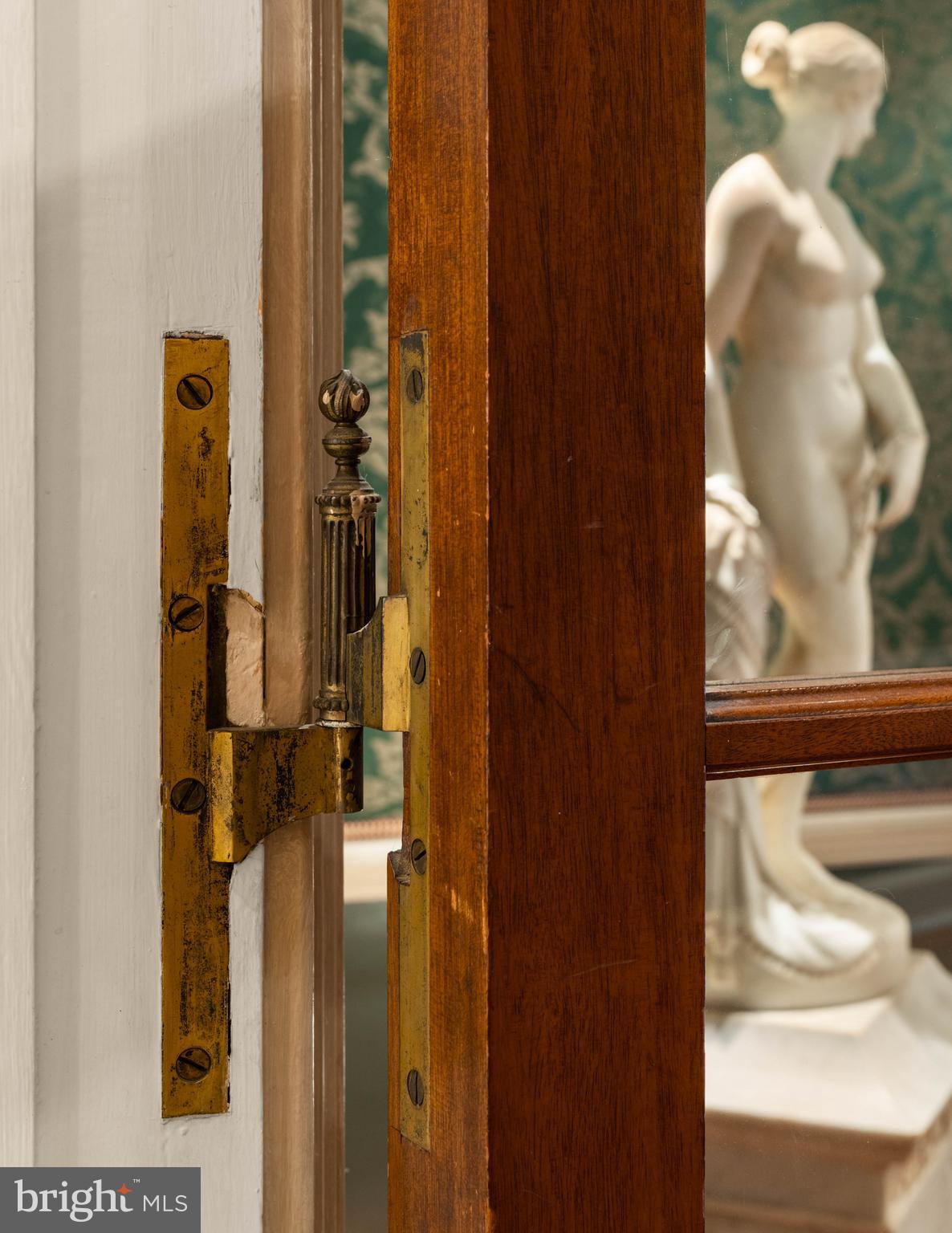 HILLSIDE@SEMINAR - Residential