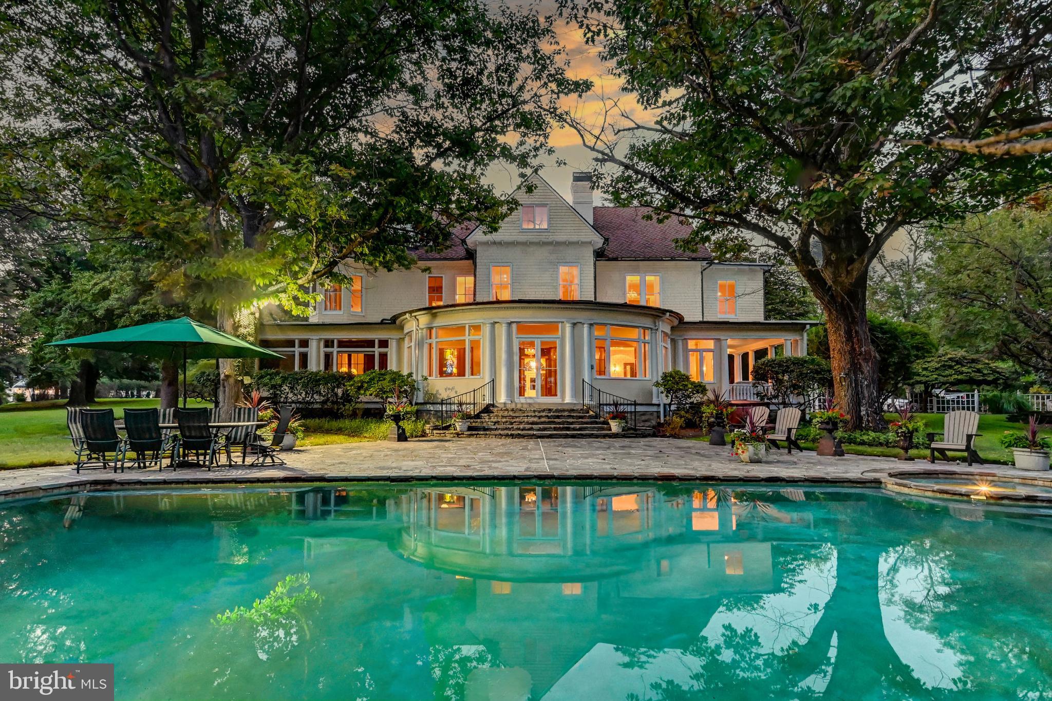 HILLSIDE@SEMINAR - Residential