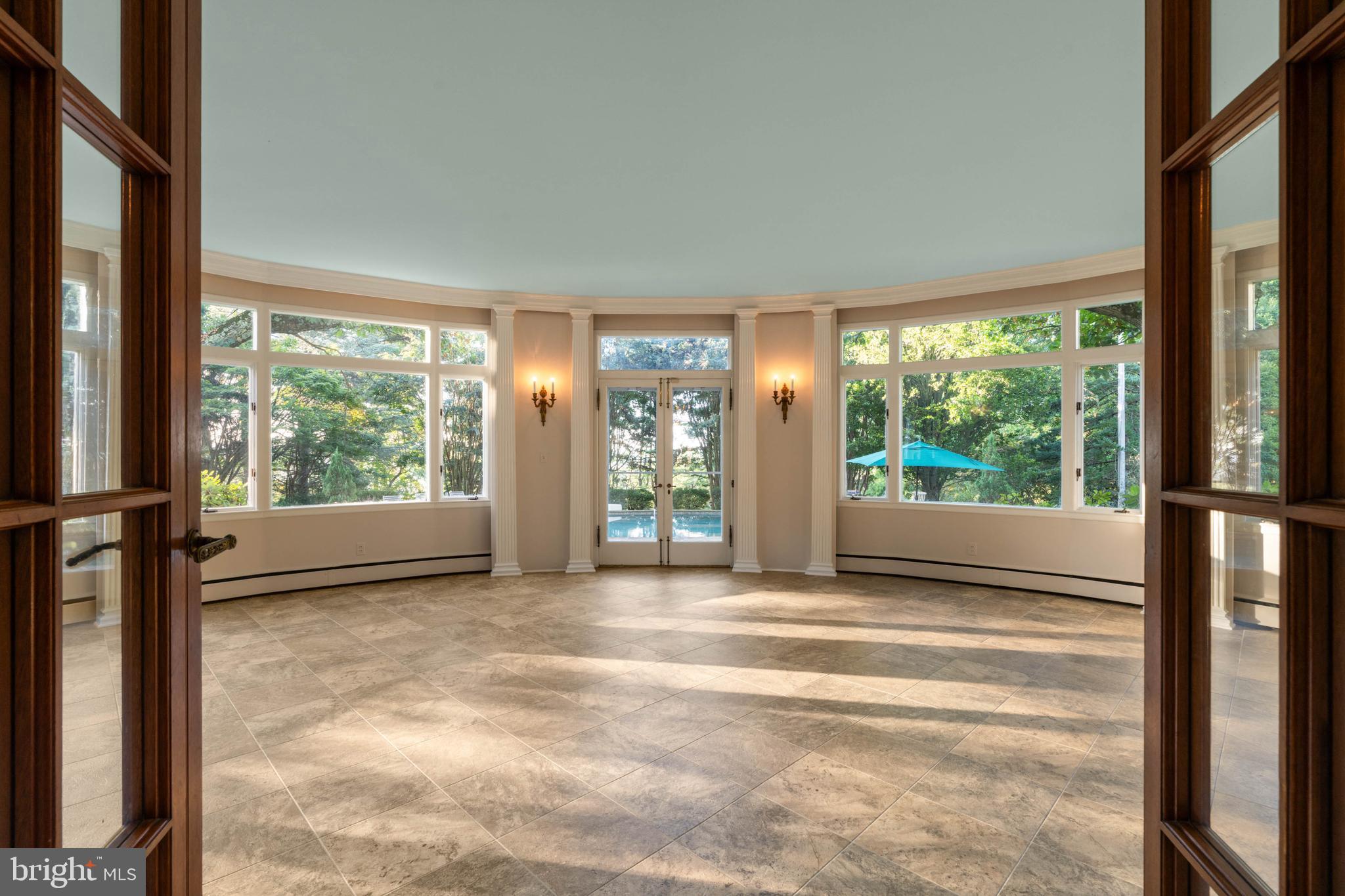 HILLSIDE@SEMINAR - Residential