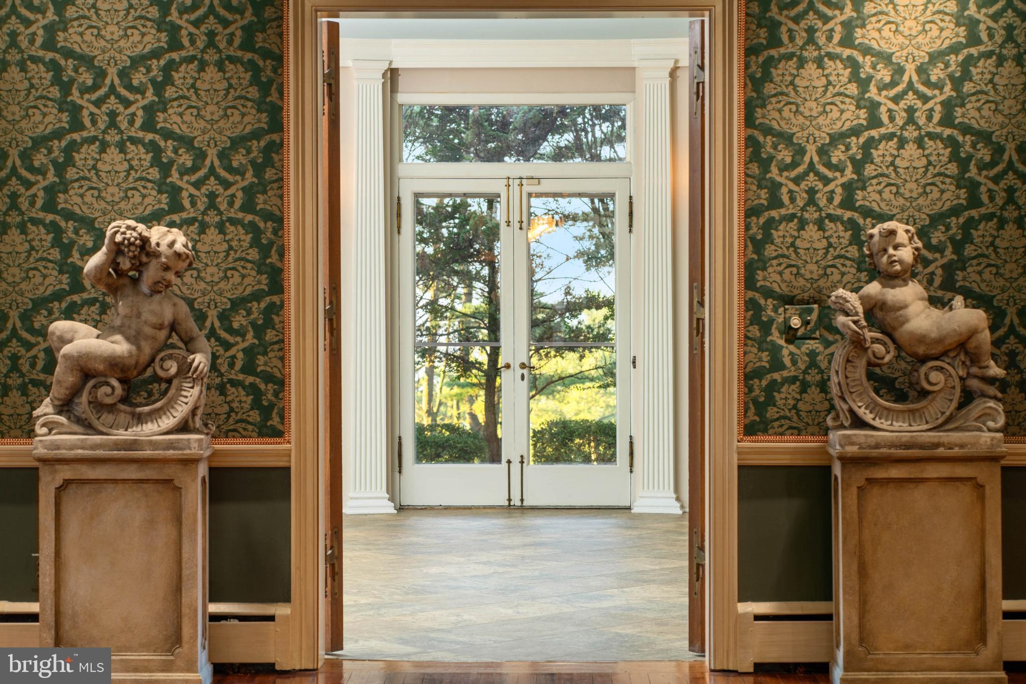 HILLSIDE@SEMINAR - Residential