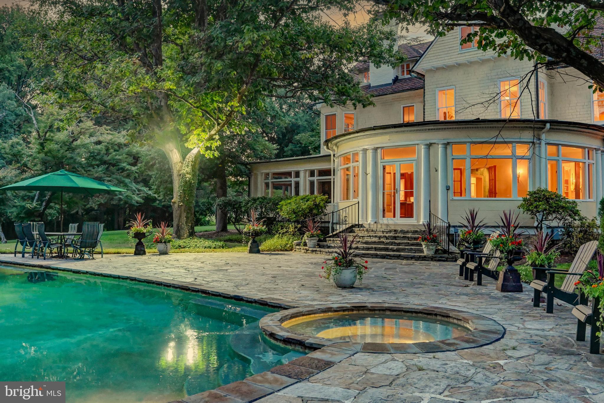 HILLSIDE@SEMINAR - Residential