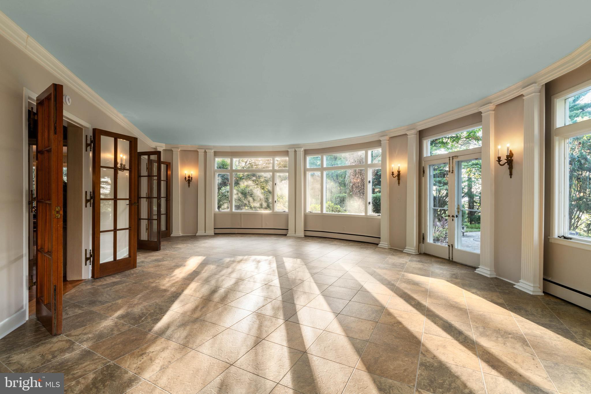 HILLSIDE@SEMINAR - Residential