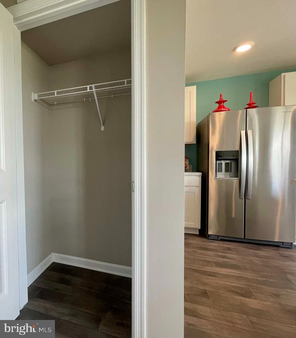 SASSAFRAS MEADOWS - Residential