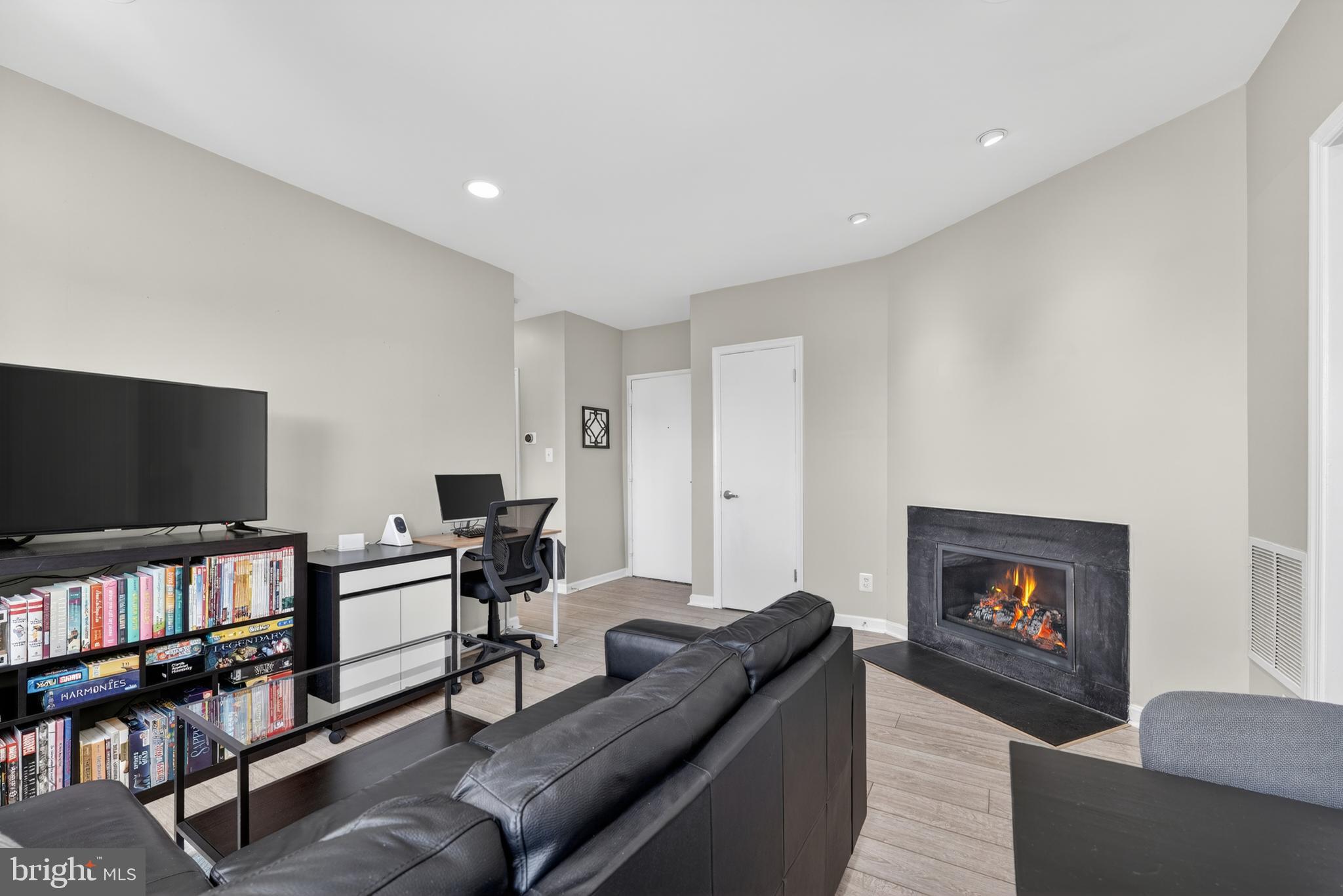 2001 16TH STREET NW 307