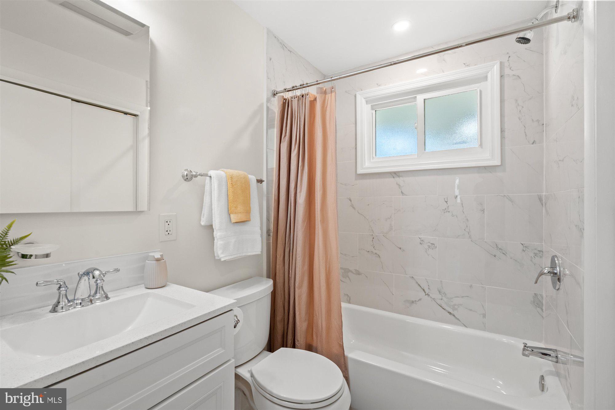 GARRETT PARK ESTATES - Residential