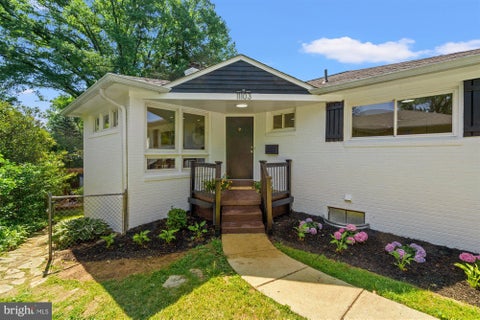 Photo of 11103 Jolly Way, KENSINGTON, MD 20895 (MLS # MDMC2235754)