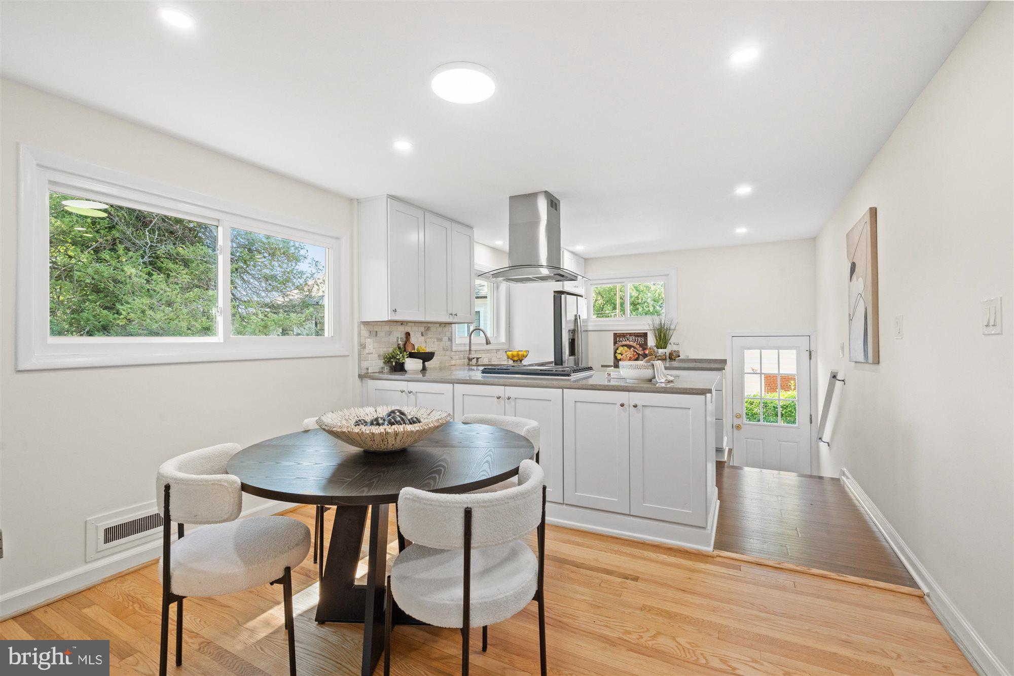 GARRETT PARK ESTATES - Residential