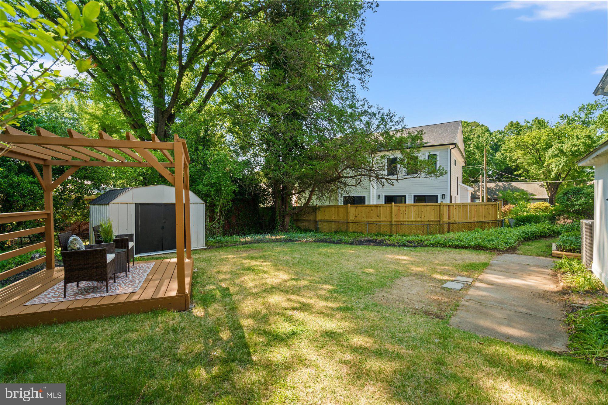 GARRETT PARK ESTATES - Residential