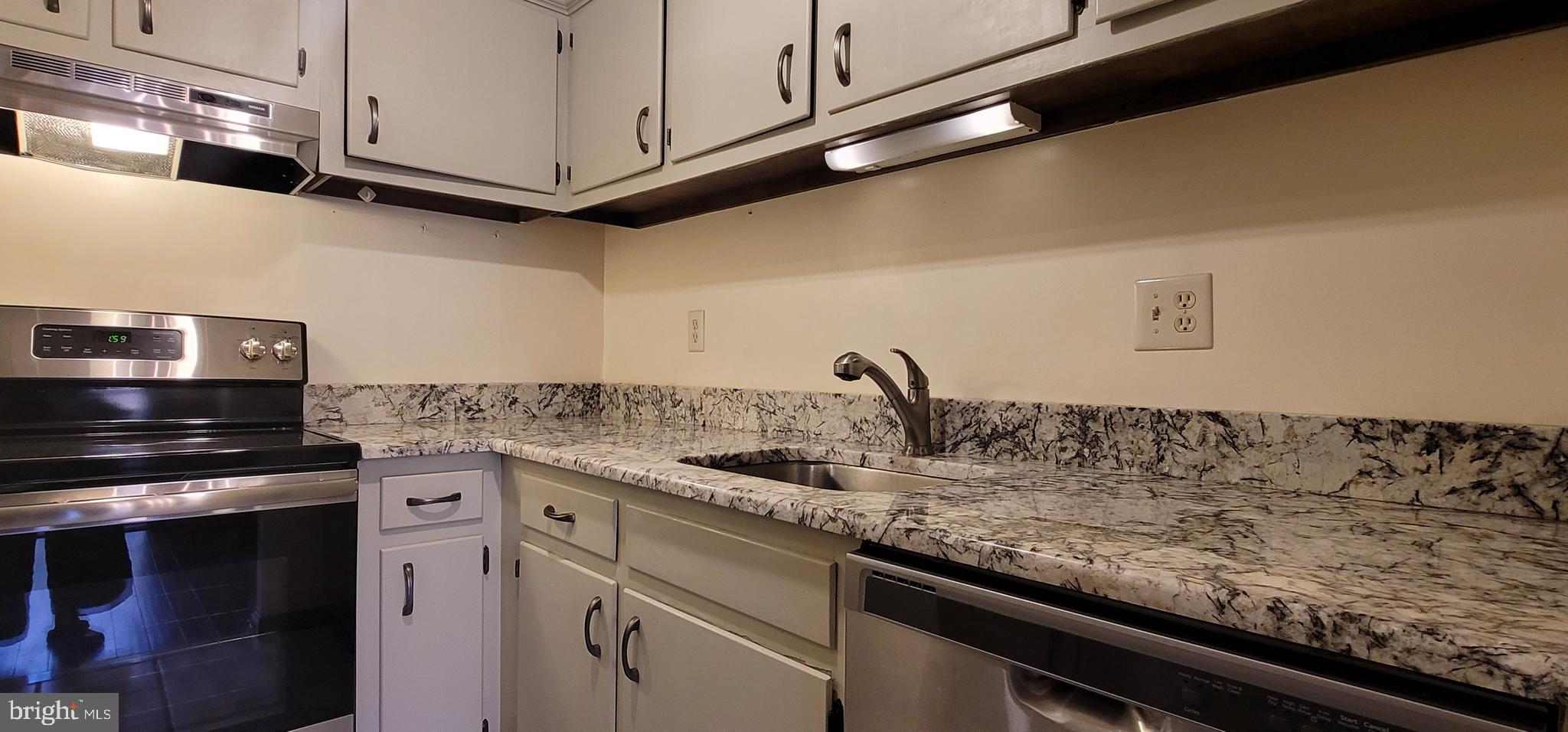 ORCHID PARK OF WILDEWOOD - Residential Lease