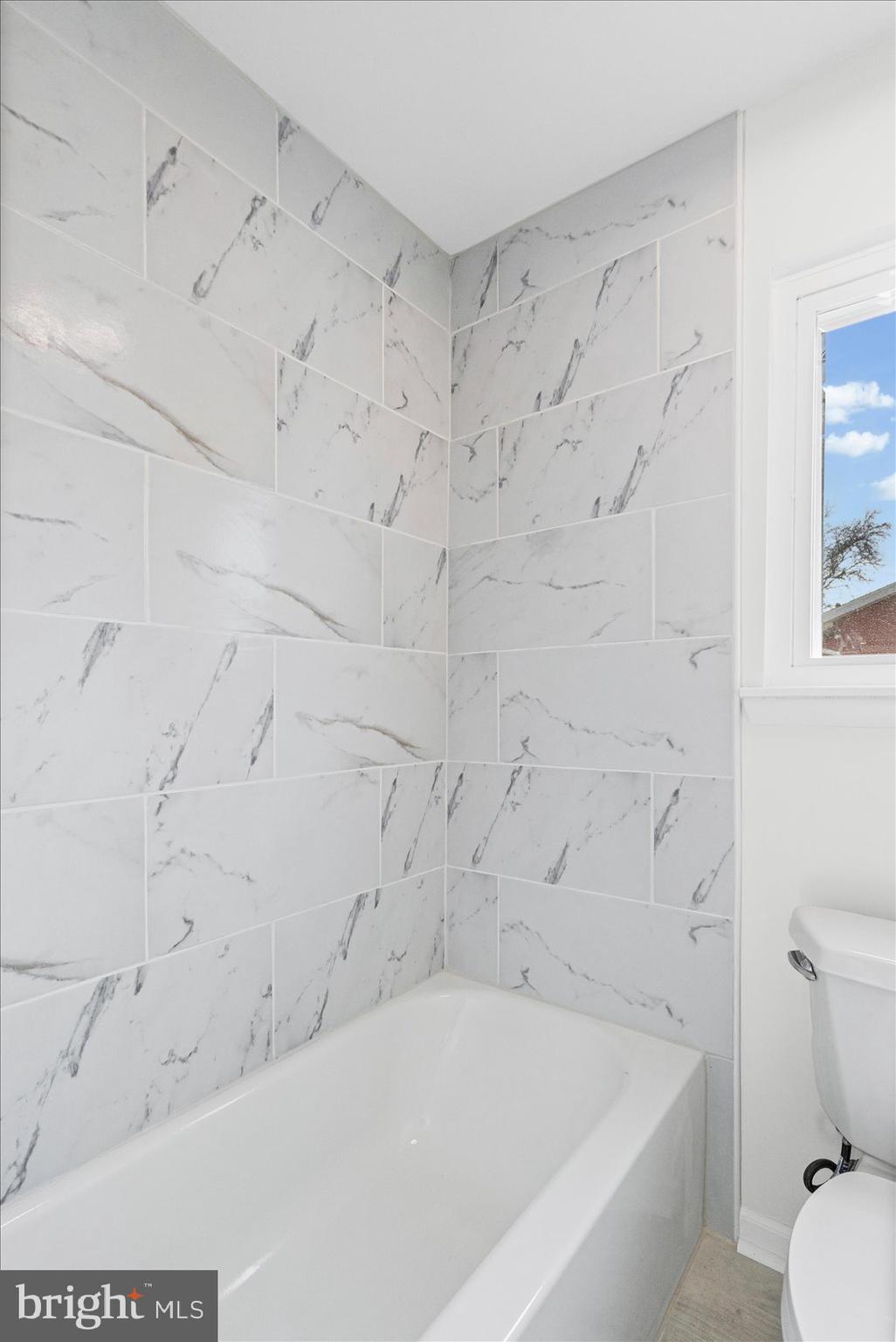 WILLOUGHBY WOODS - Residential