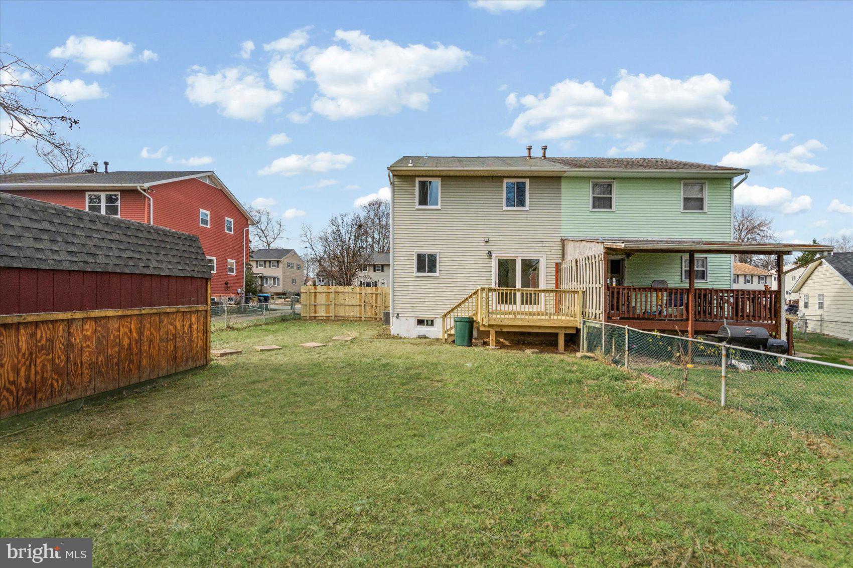 WILLOUGHBY WOODS - Residential