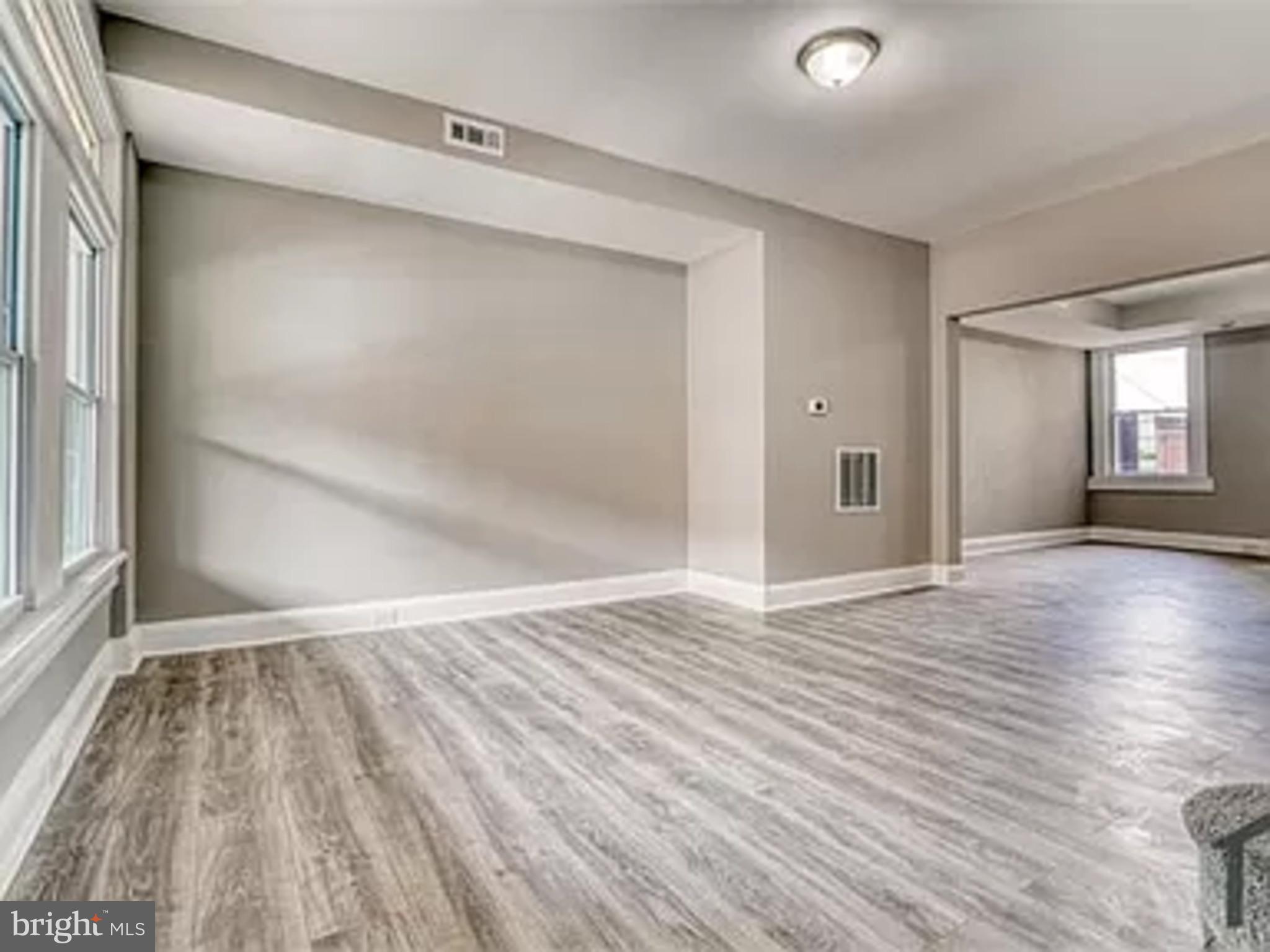 PARKSIDE - Residential