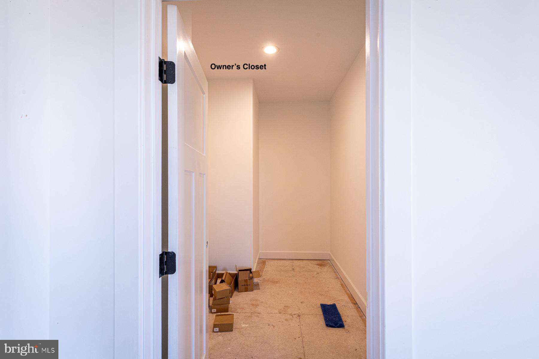 HILLS QUARTER - Residential