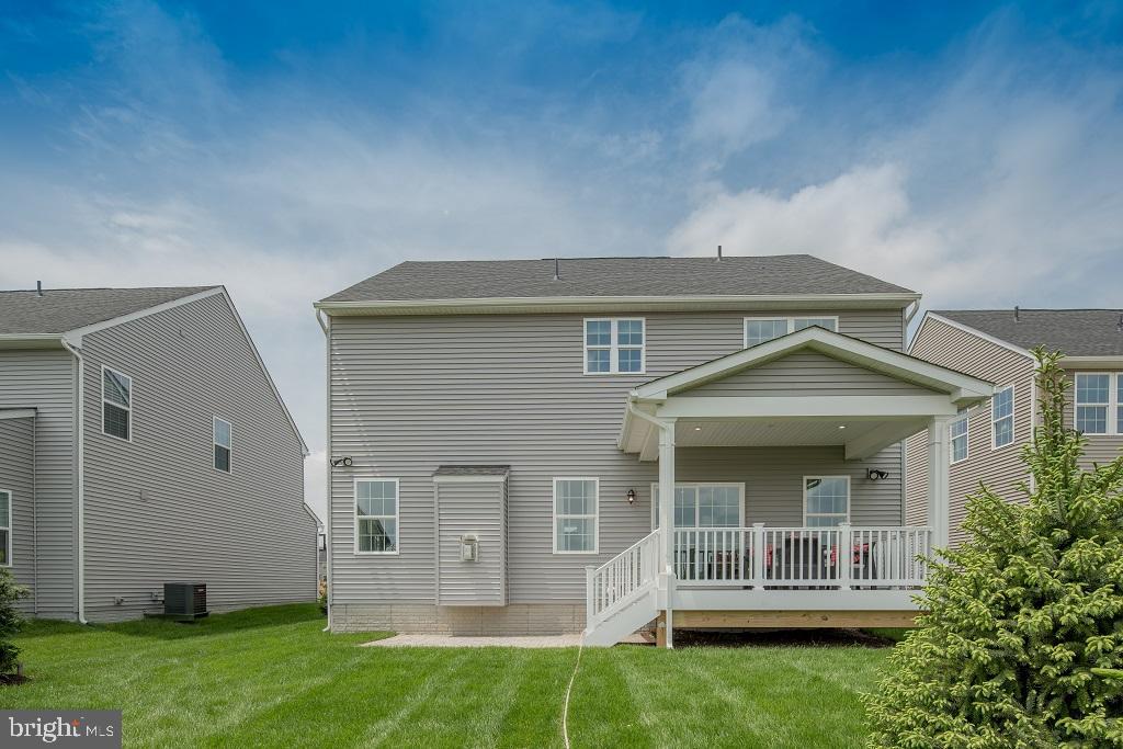 THE LAKES AT MARTINSBURG - Residential