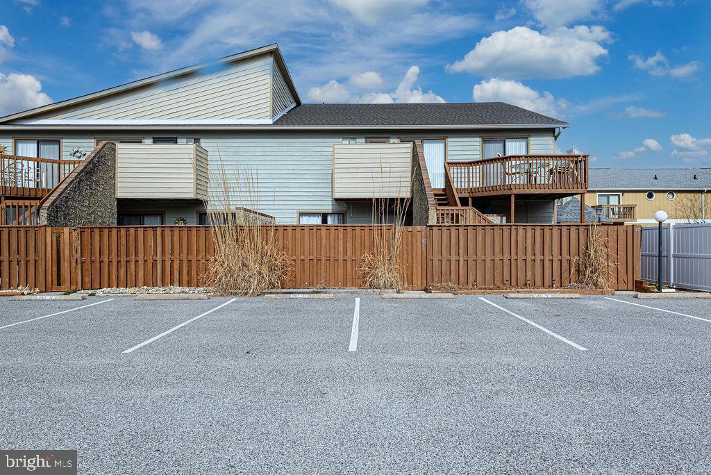 CLUB OCEAN VILLAS I - Residential