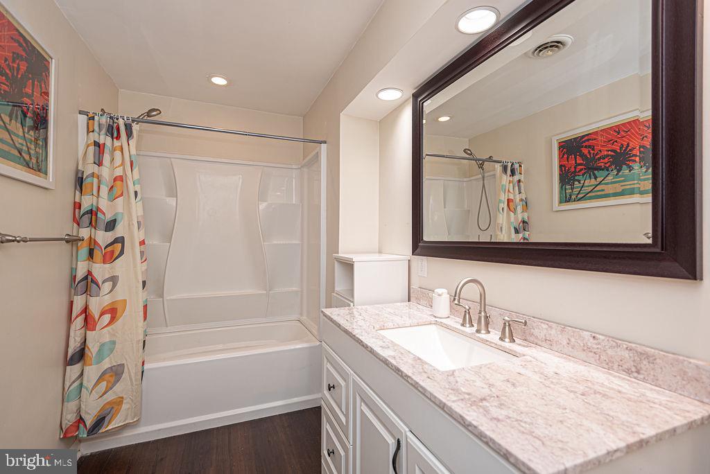 CLUB OCEAN VILLAS I - Residential