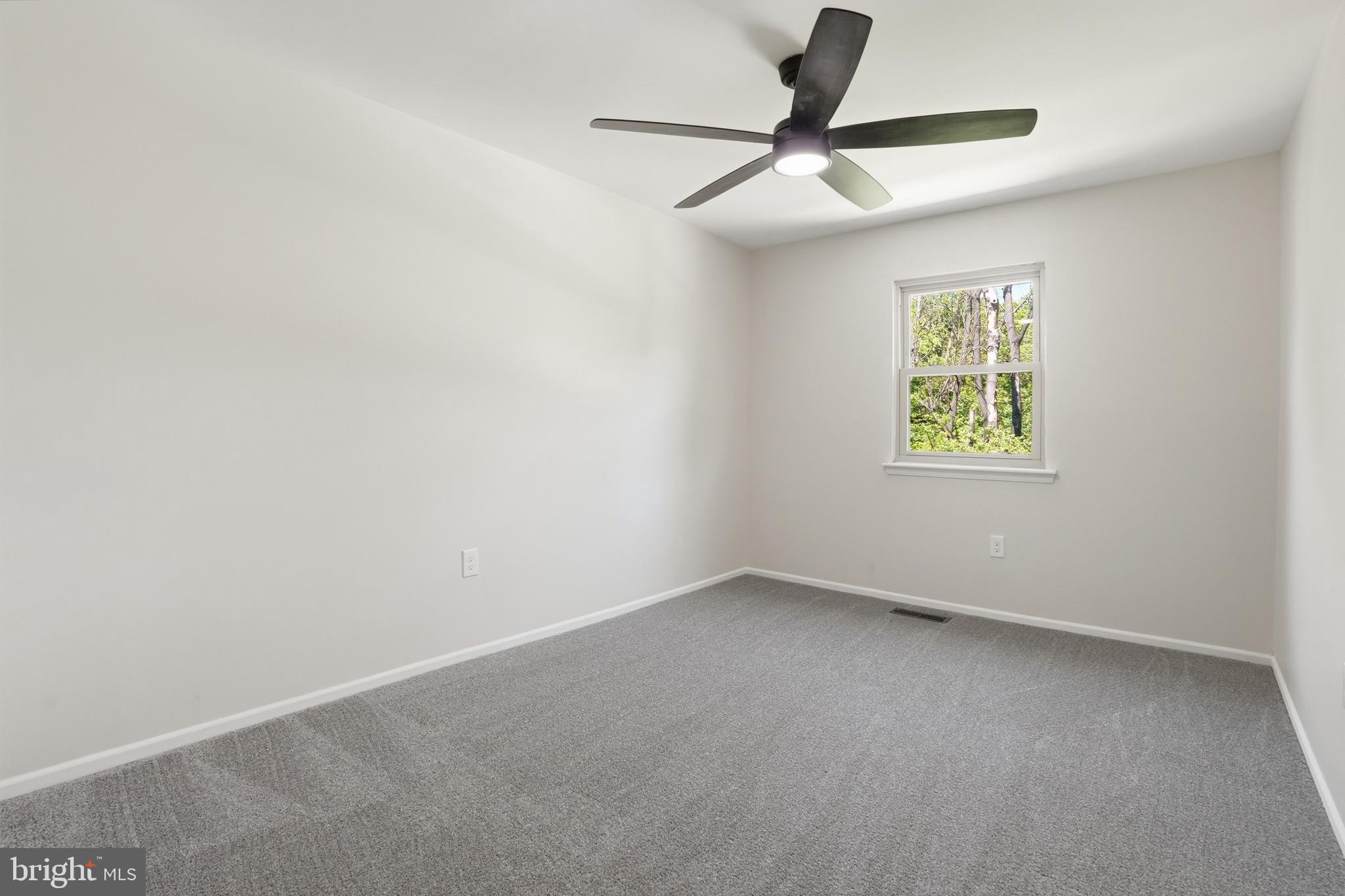 LAFAYETTE HILL - Residential