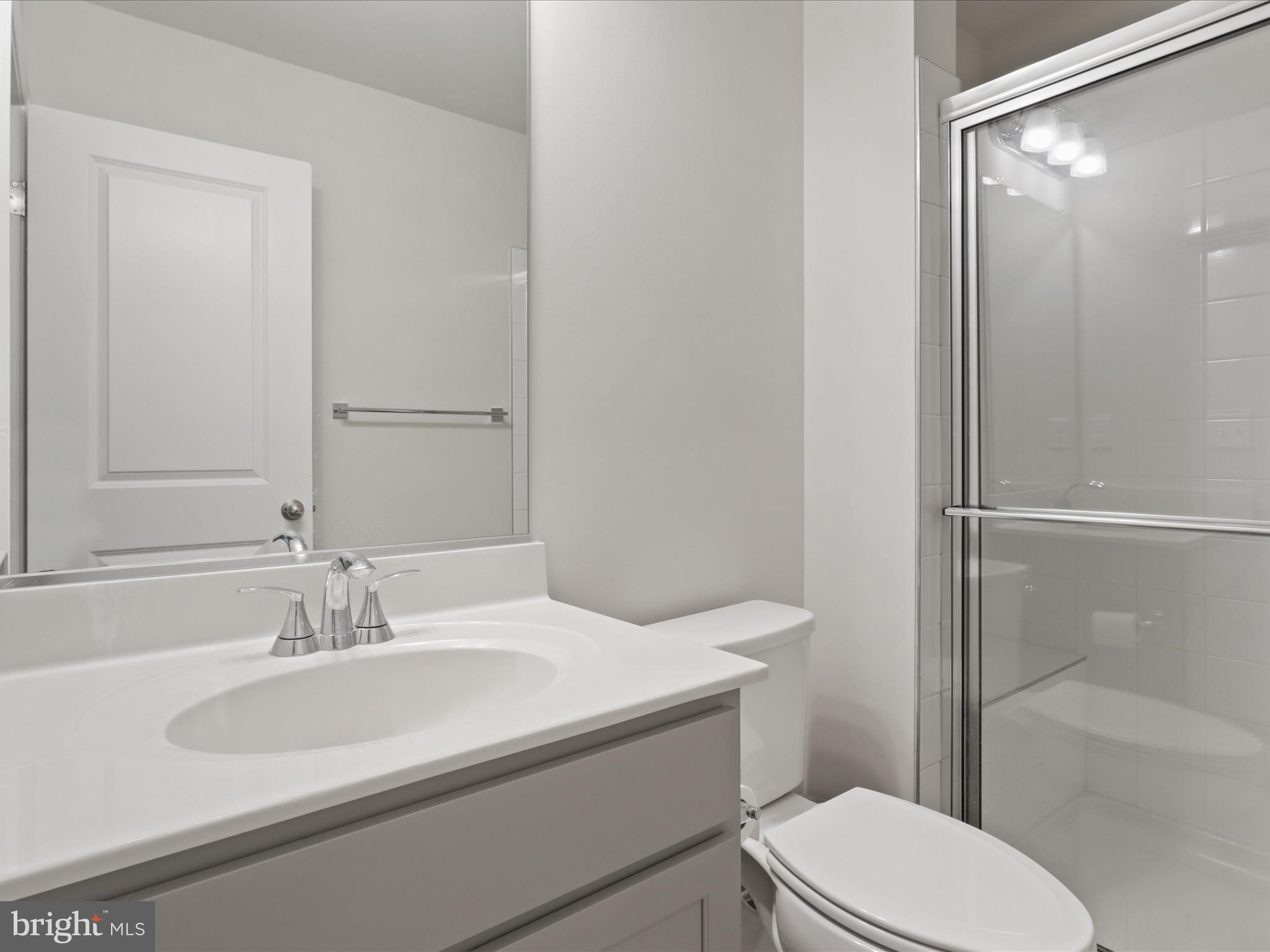 SUMMIT CROSSING ESTATES - Residential