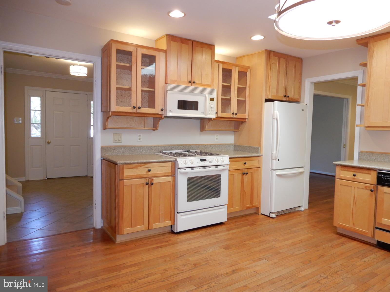 ROLLING FOREST - Residential Lease