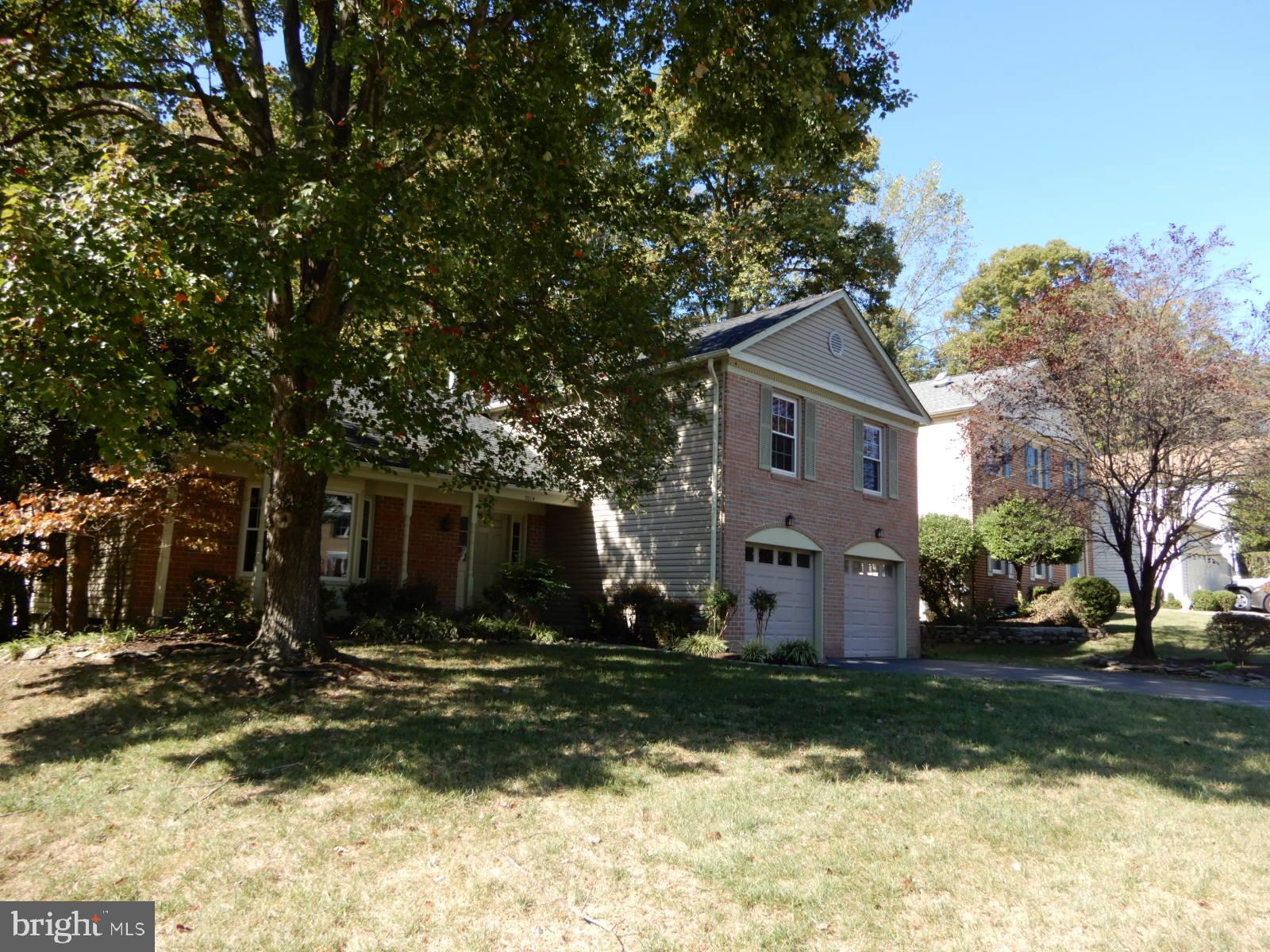 ROLLING FOREST - Residential Lease