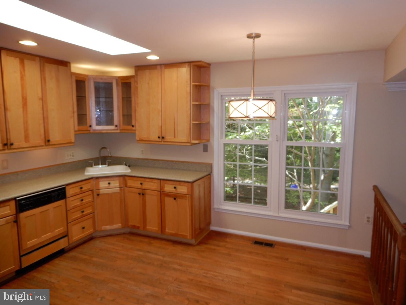 ROLLING FOREST - Residential Lease