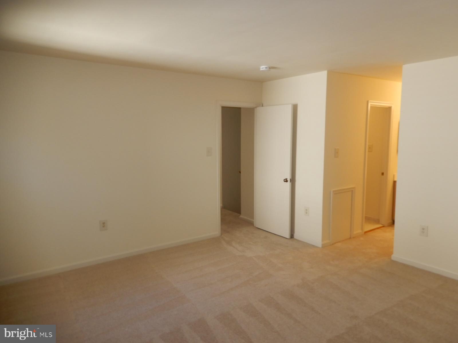 ROLLING FOREST - Residential Lease