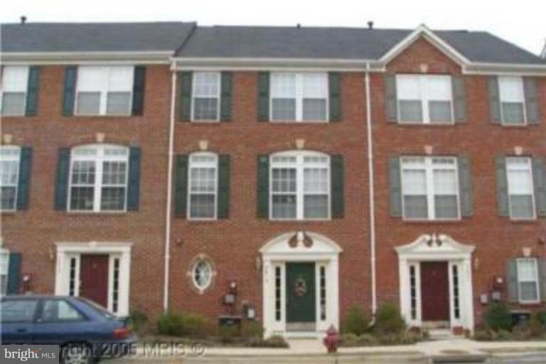 MADISON LANE - Residential Lease