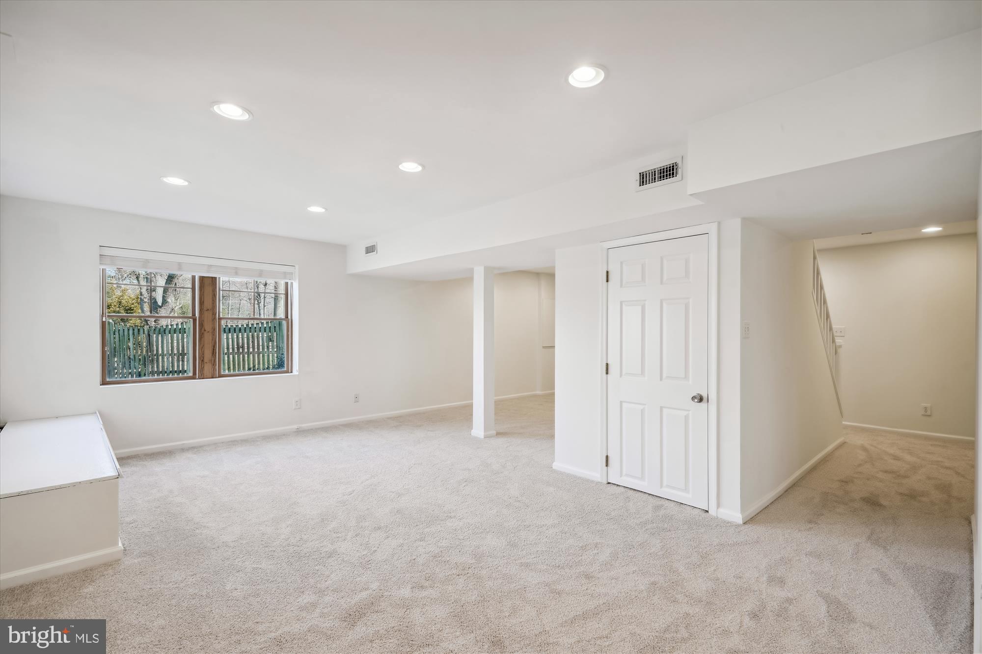 SHADY ACRES - Residential