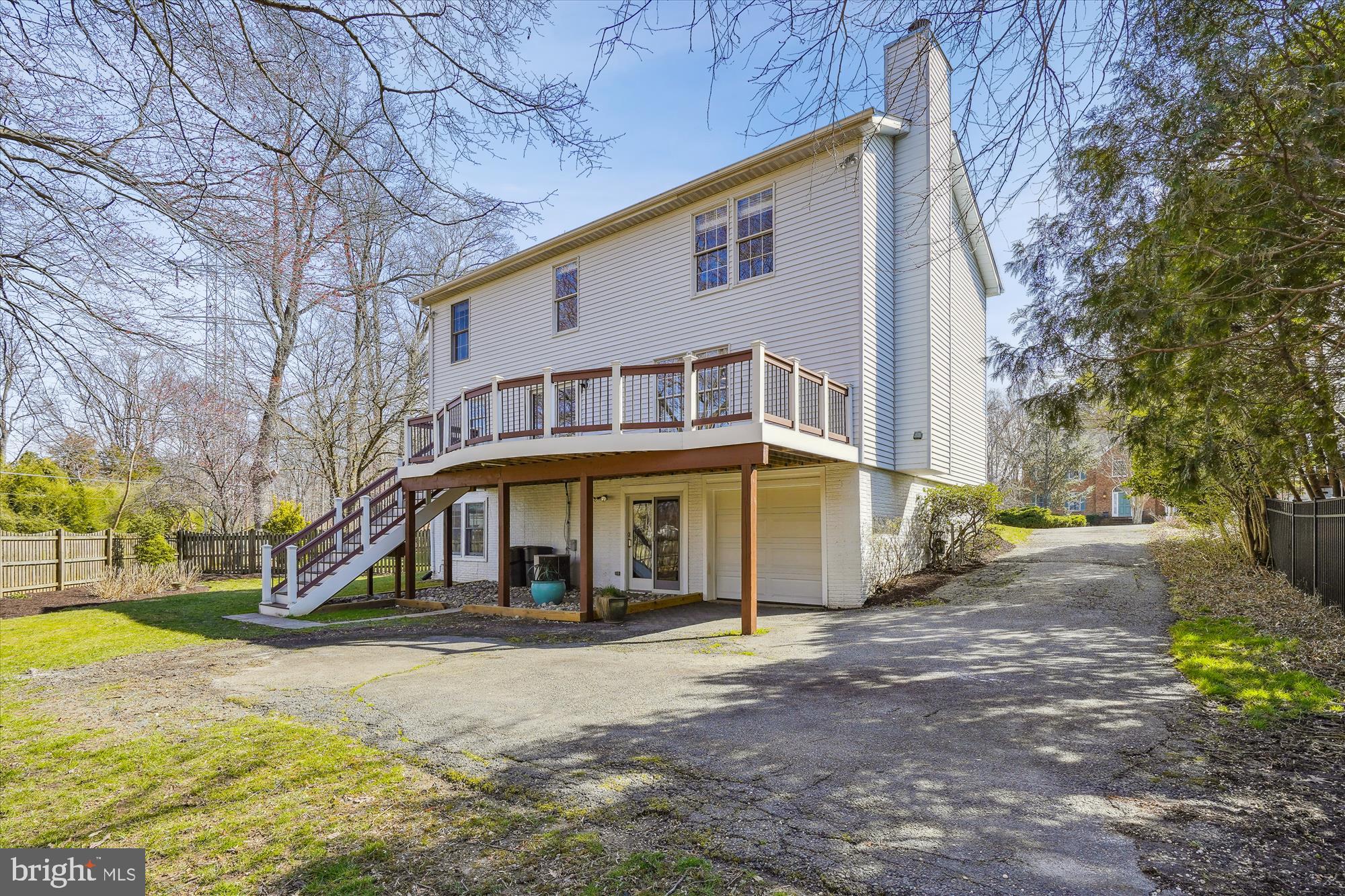 SHADY ACRES - Residential