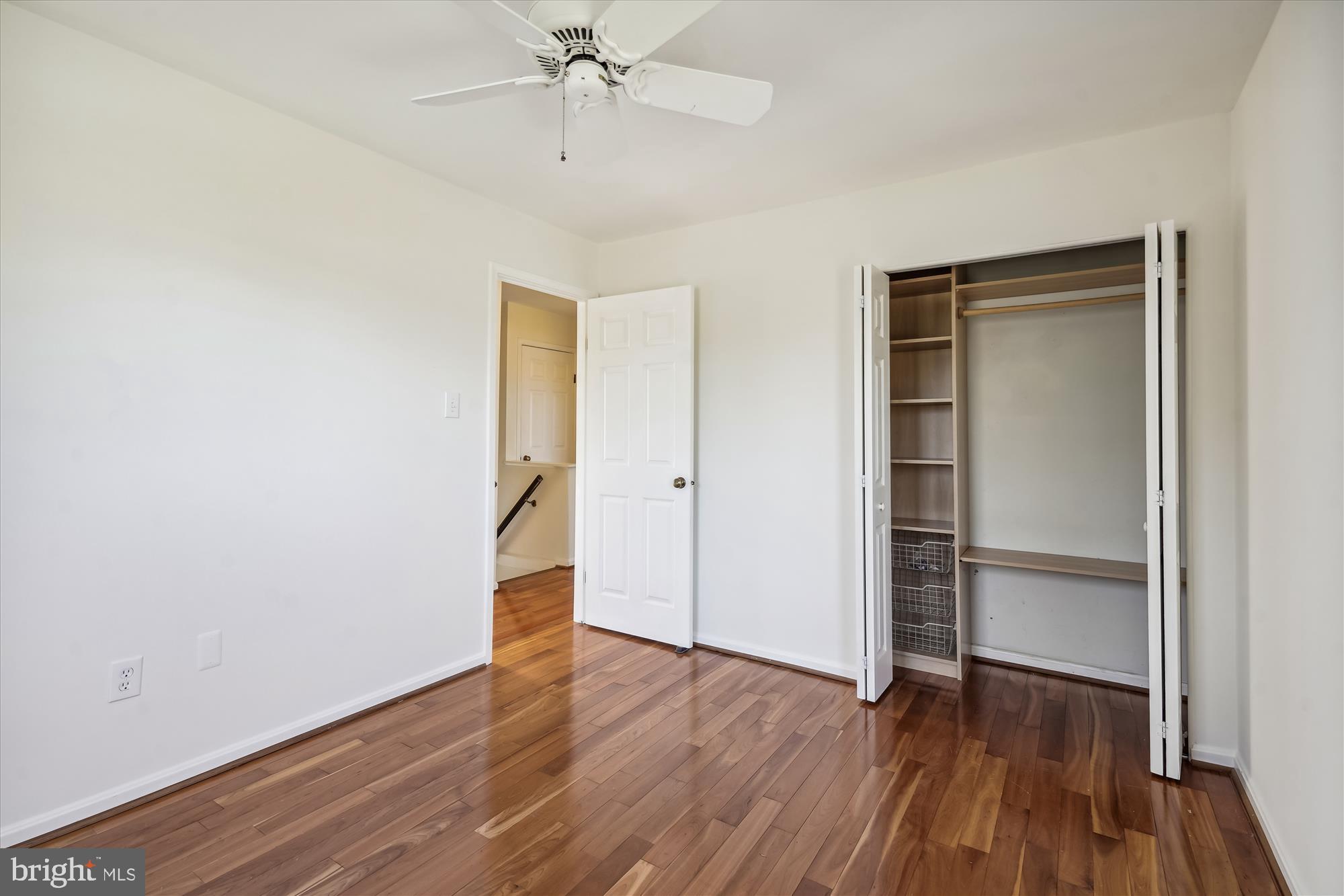 SHADY ACRES - Residential