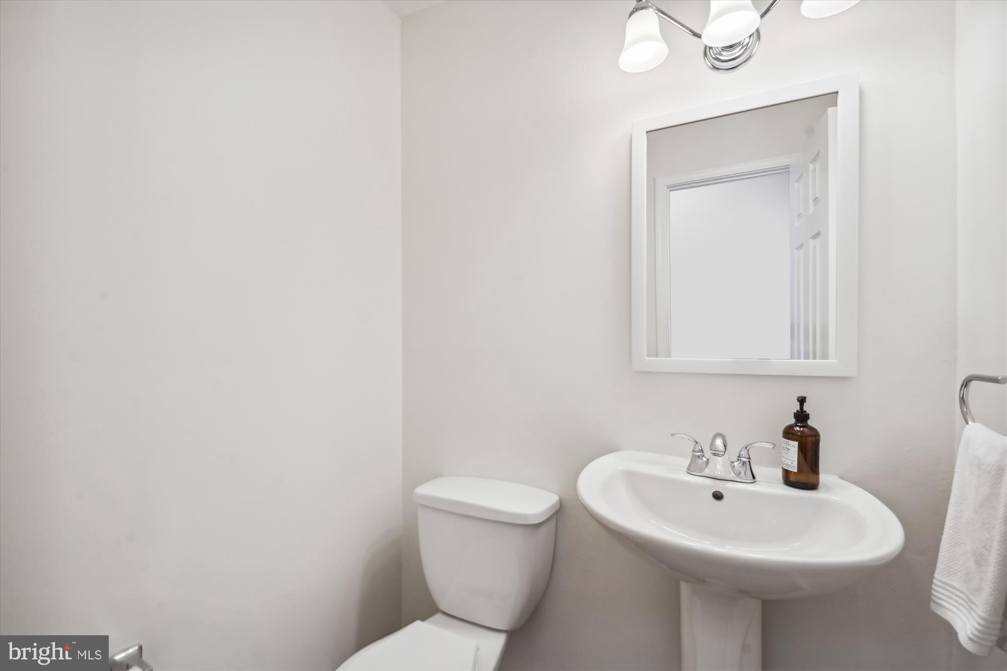 SHADY ACRES - Residential