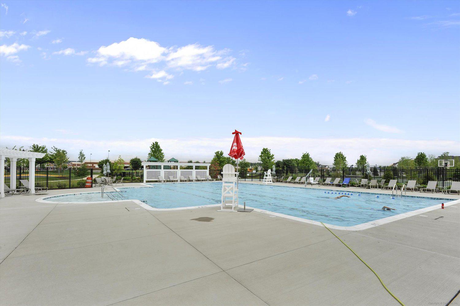 THE BUCKINGHAM AT LOUDOUN VALLEY - Residential