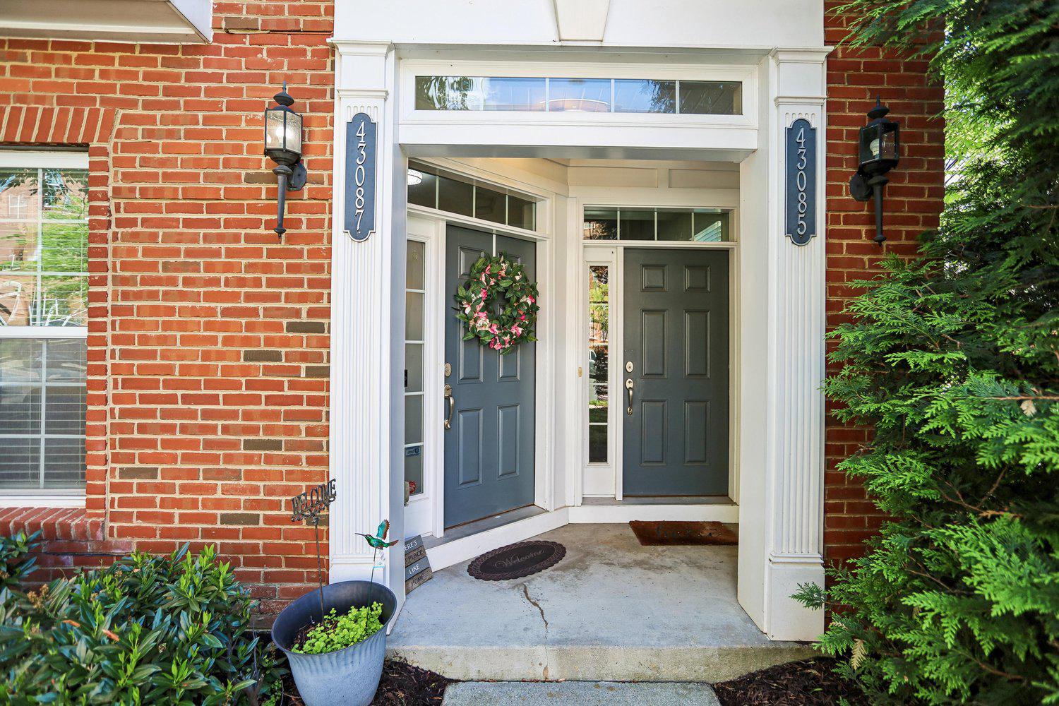 THE BUCKINGHAM AT LOUDOUN VALLEY - Residential