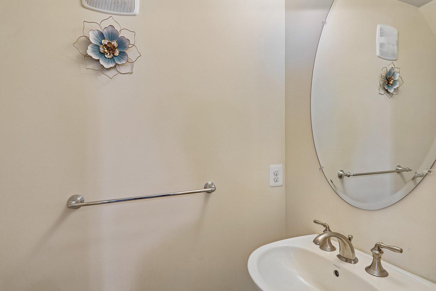 THE BUCKINGHAM AT LOUDOUN VALLEY - Residential