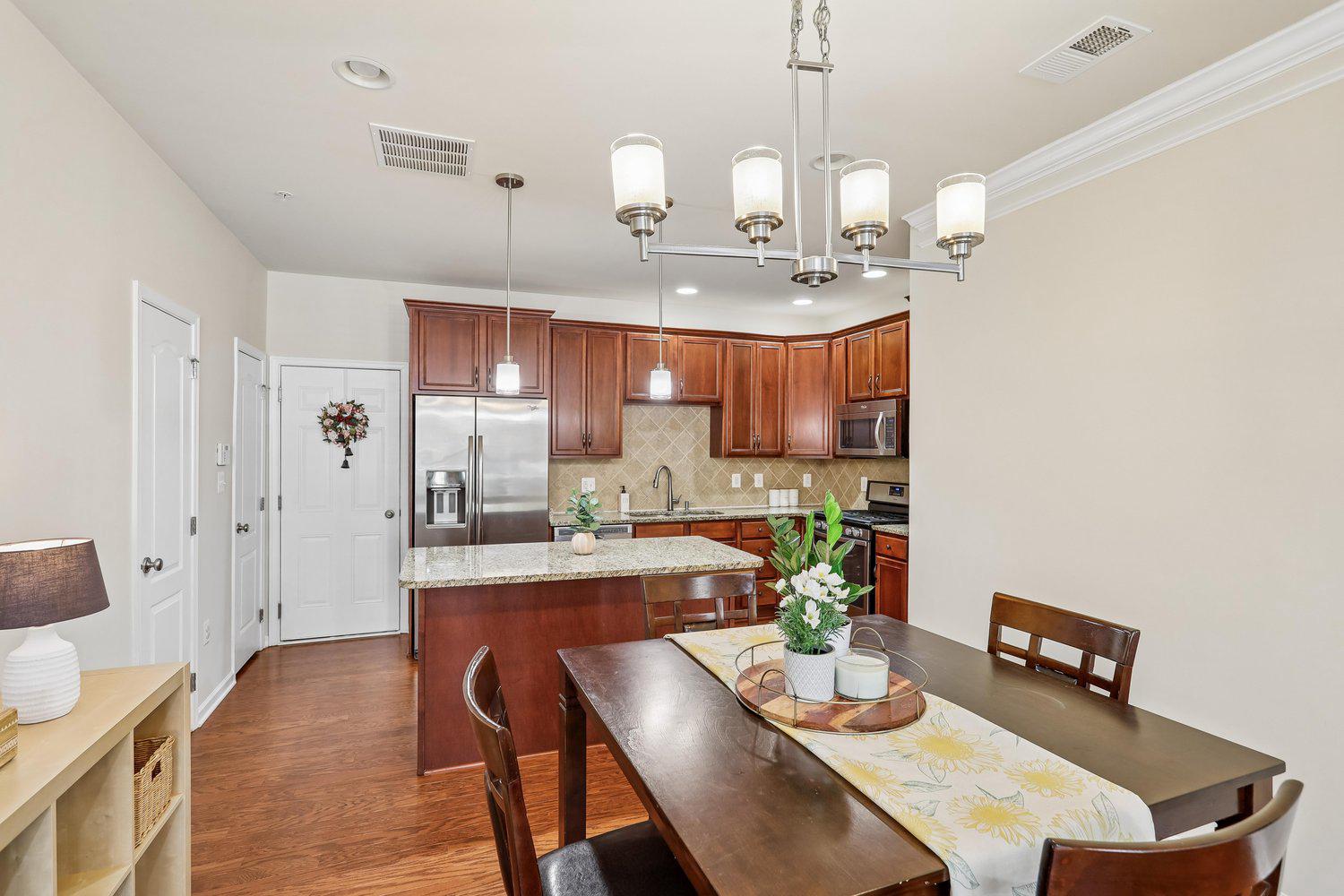 THE BUCKINGHAM AT LOUDOUN VALLEY - Residential