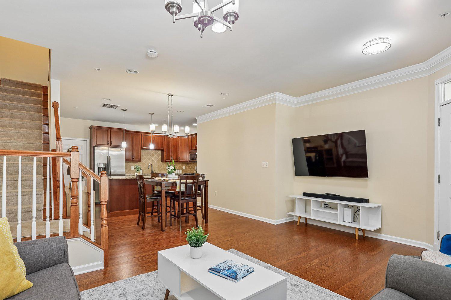 THE BUCKINGHAM AT LOUDOUN VALLEY - Residential