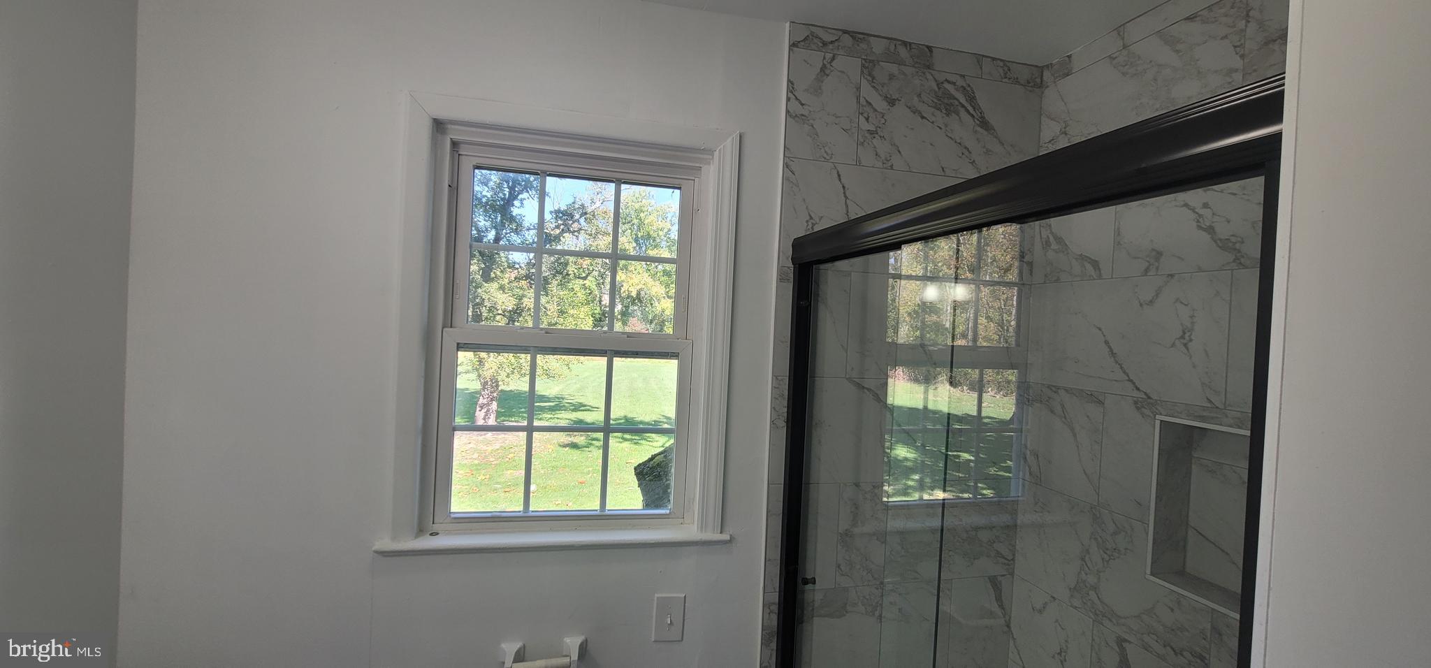 WINDSOR MILL - Residential Lease