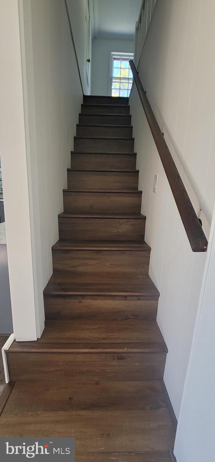 WINDSOR MILL - Residential Lease