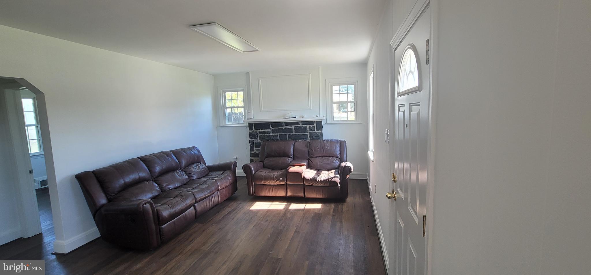 WINDSOR MILL - Residential Lease