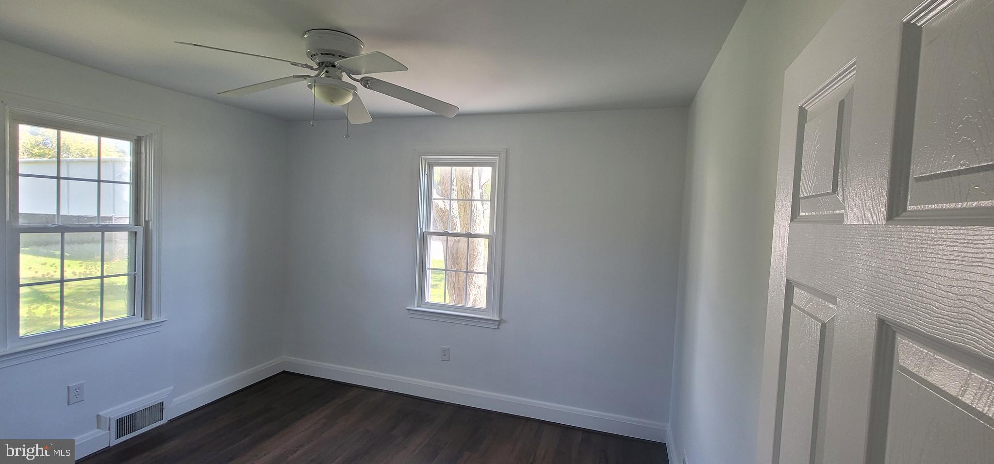 WINDSOR MILL - Residential Lease