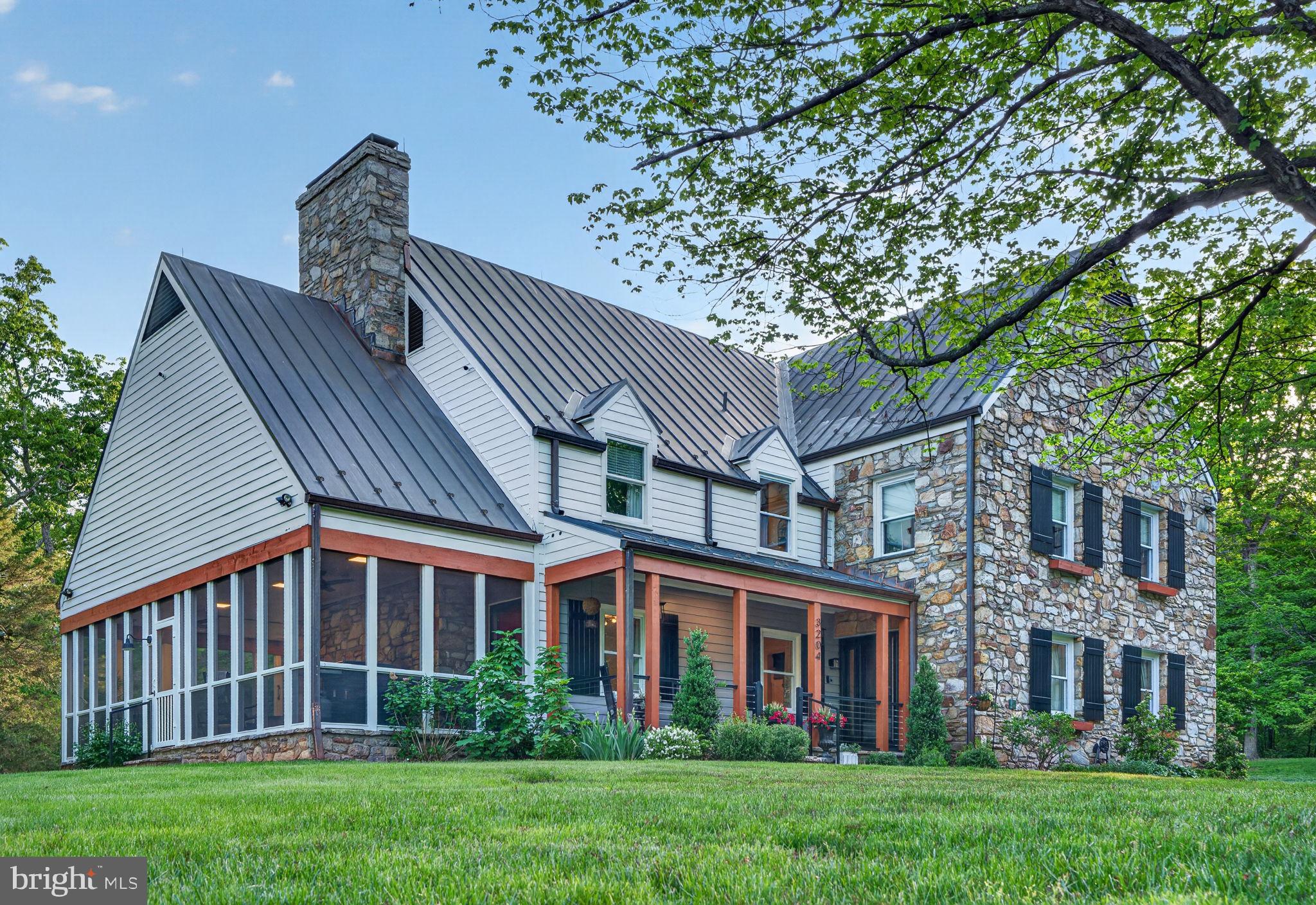 3204 MOUNTAIN ROAD
