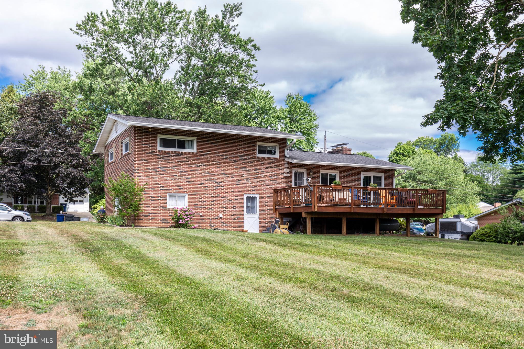 FAIRFIELD - Residential