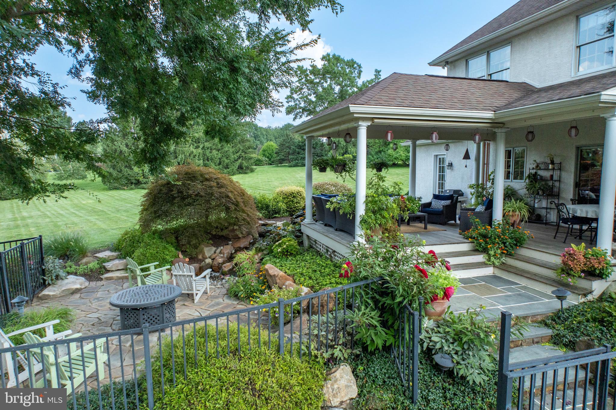 FIELDSTONE FARM - Residential