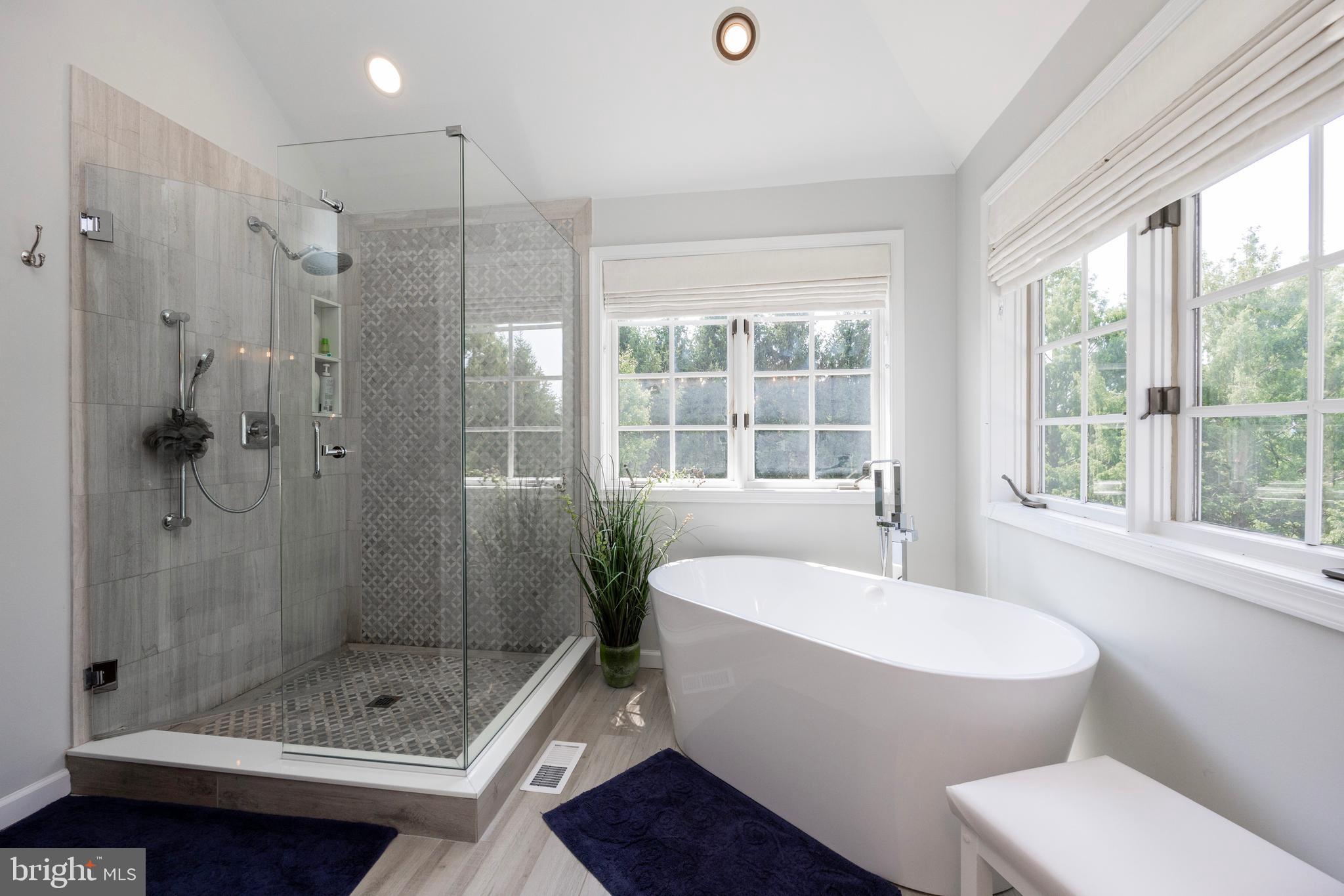 FIELDSTONE FARM - Residential