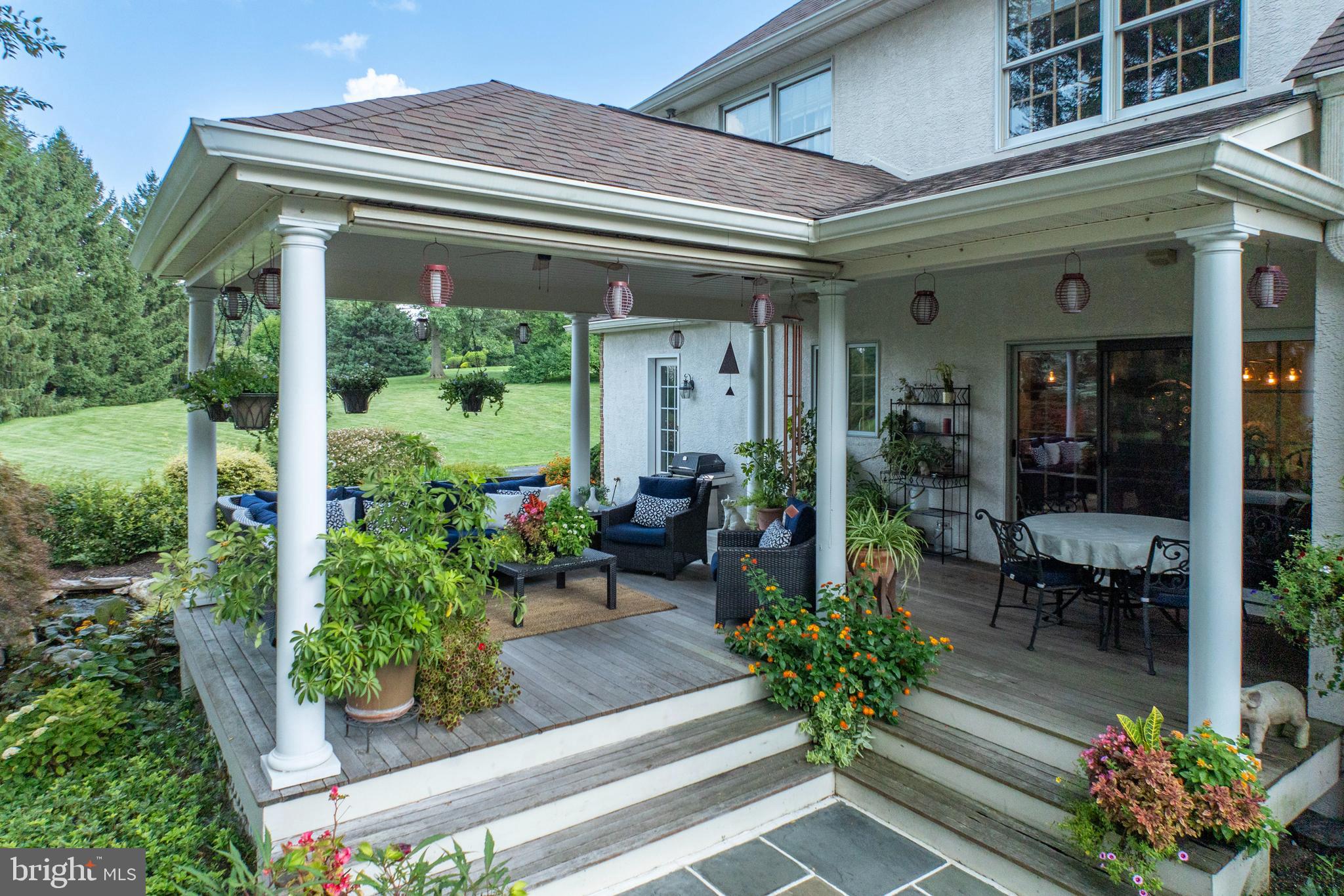 FIELDSTONE FARM - Residential