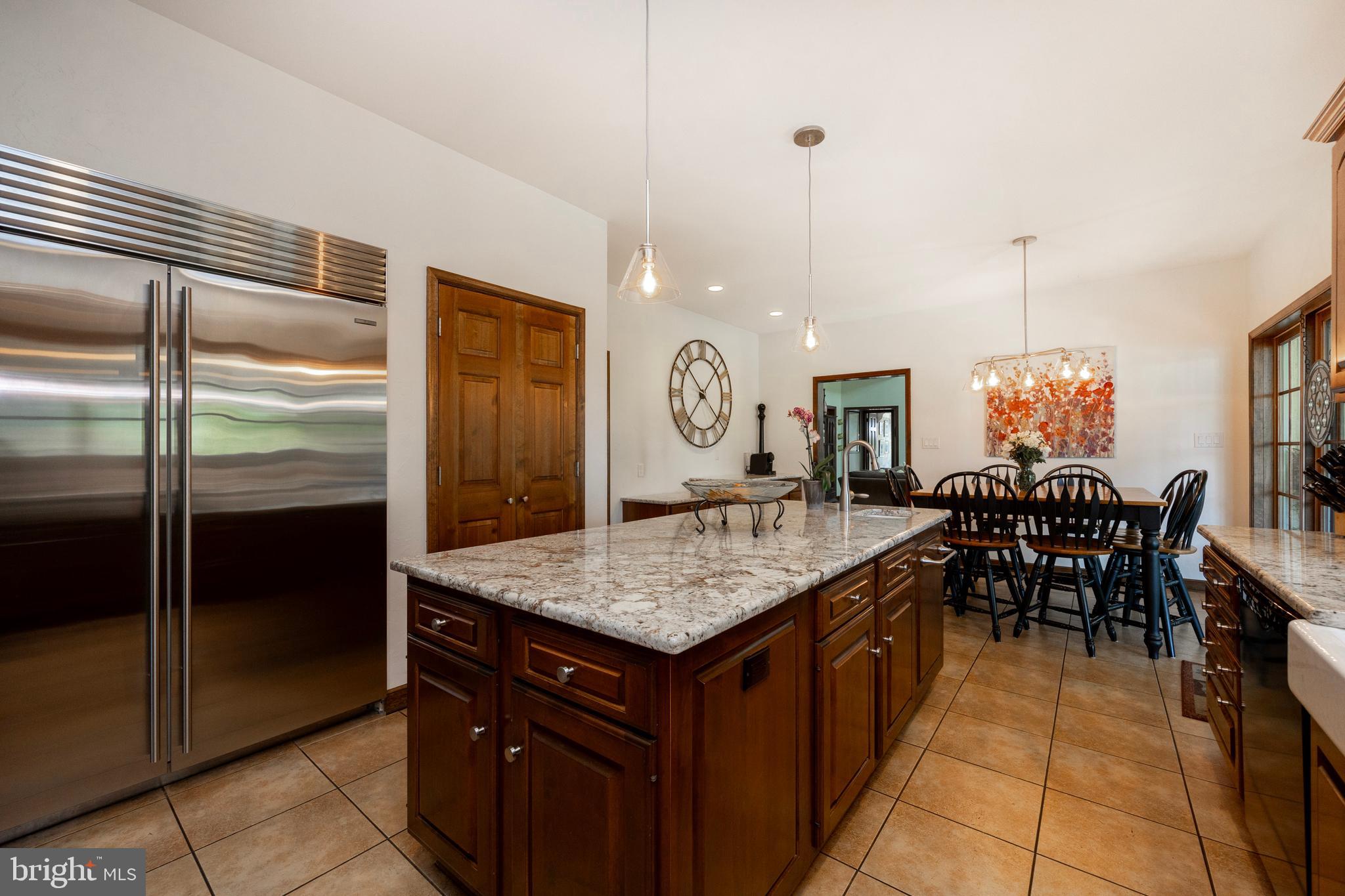 FIELDSTONE FARM - Residential