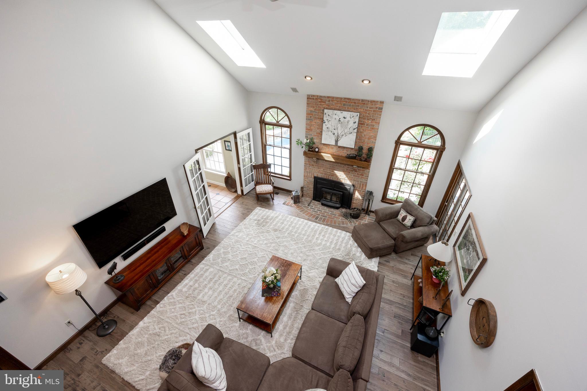 FIELDSTONE FARM - Residential