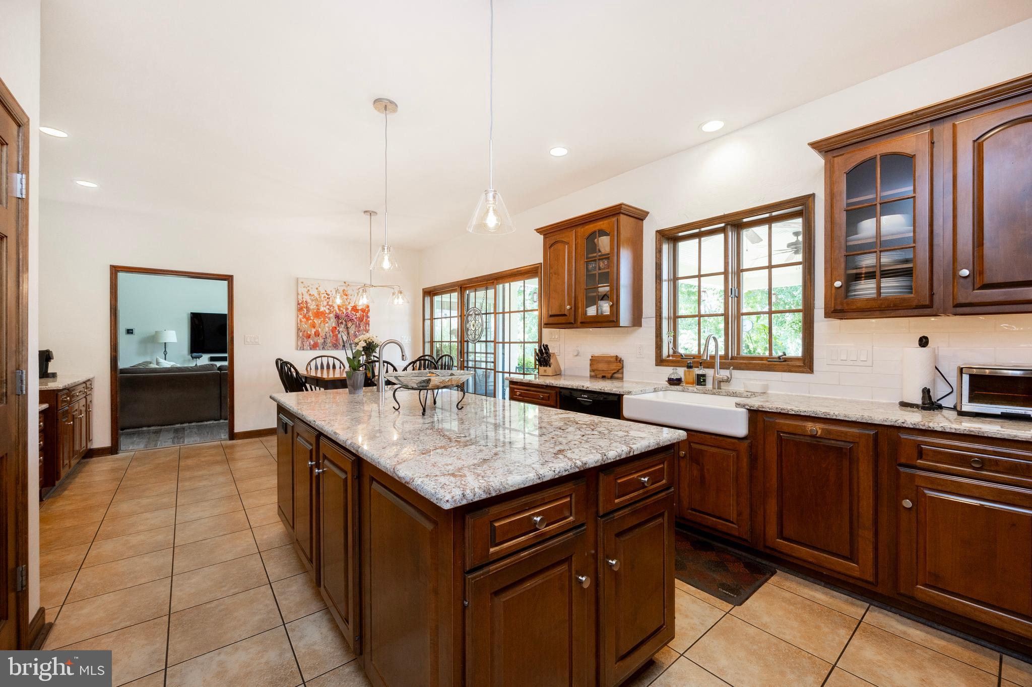 FIELDSTONE FARM - Residential